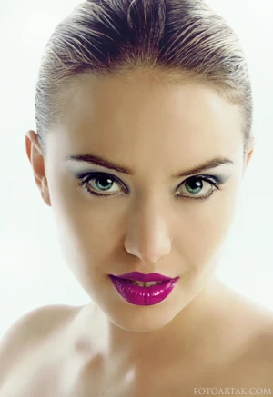 beautiful model Lia May hot lips