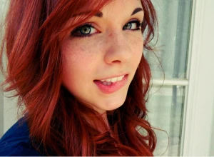 Blue Eyes + Redhead = Sexy as Hell