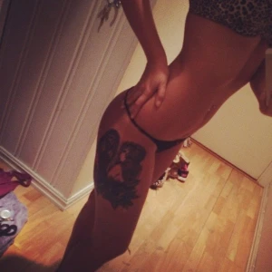 Norwegian Amanda Forsberg selfie