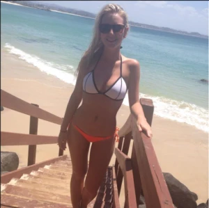 Hot and Sexy HD Full Beach Porn