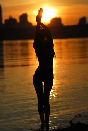 Silhouette gap