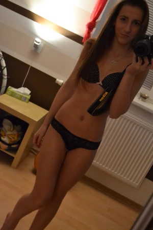amateur selfshot