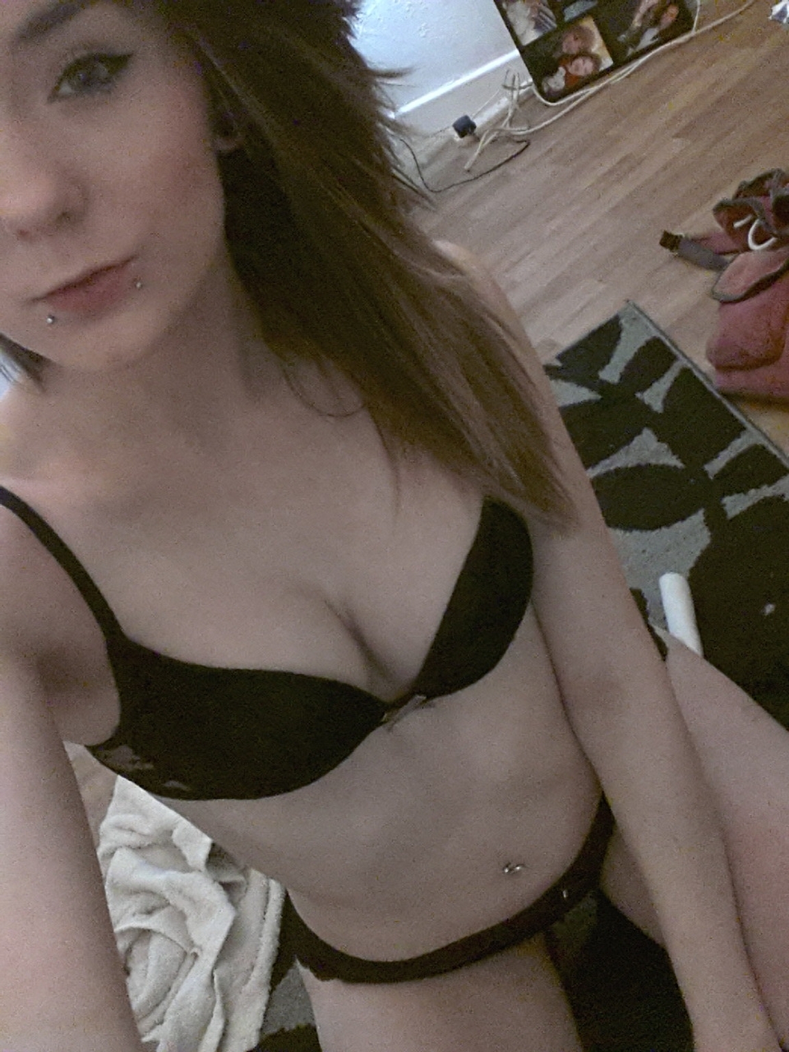 amateur selfshot