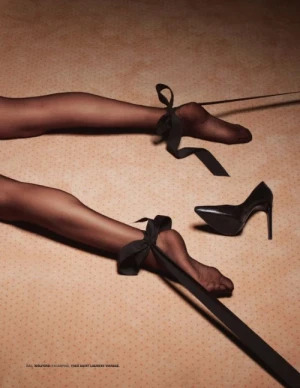 Follow us ➝ Tied And Helpless

Tied Slaves ➝...