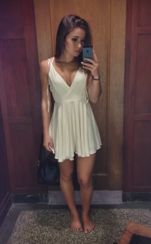 Naughty GF: Nightout - Bare Feet