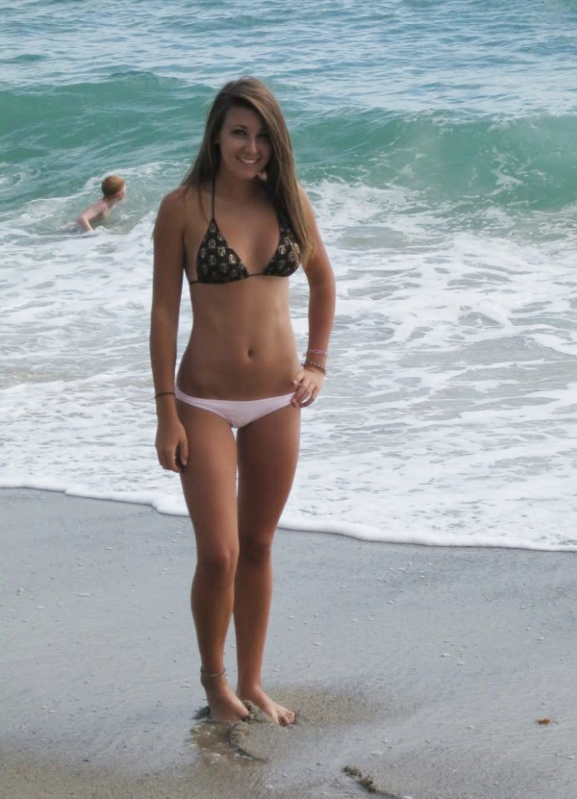 Gorgeous babe