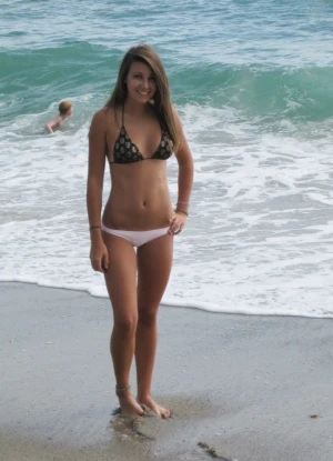 Gorgeous babe
