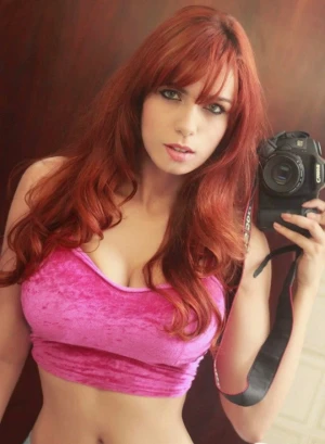 Gorgeous babe