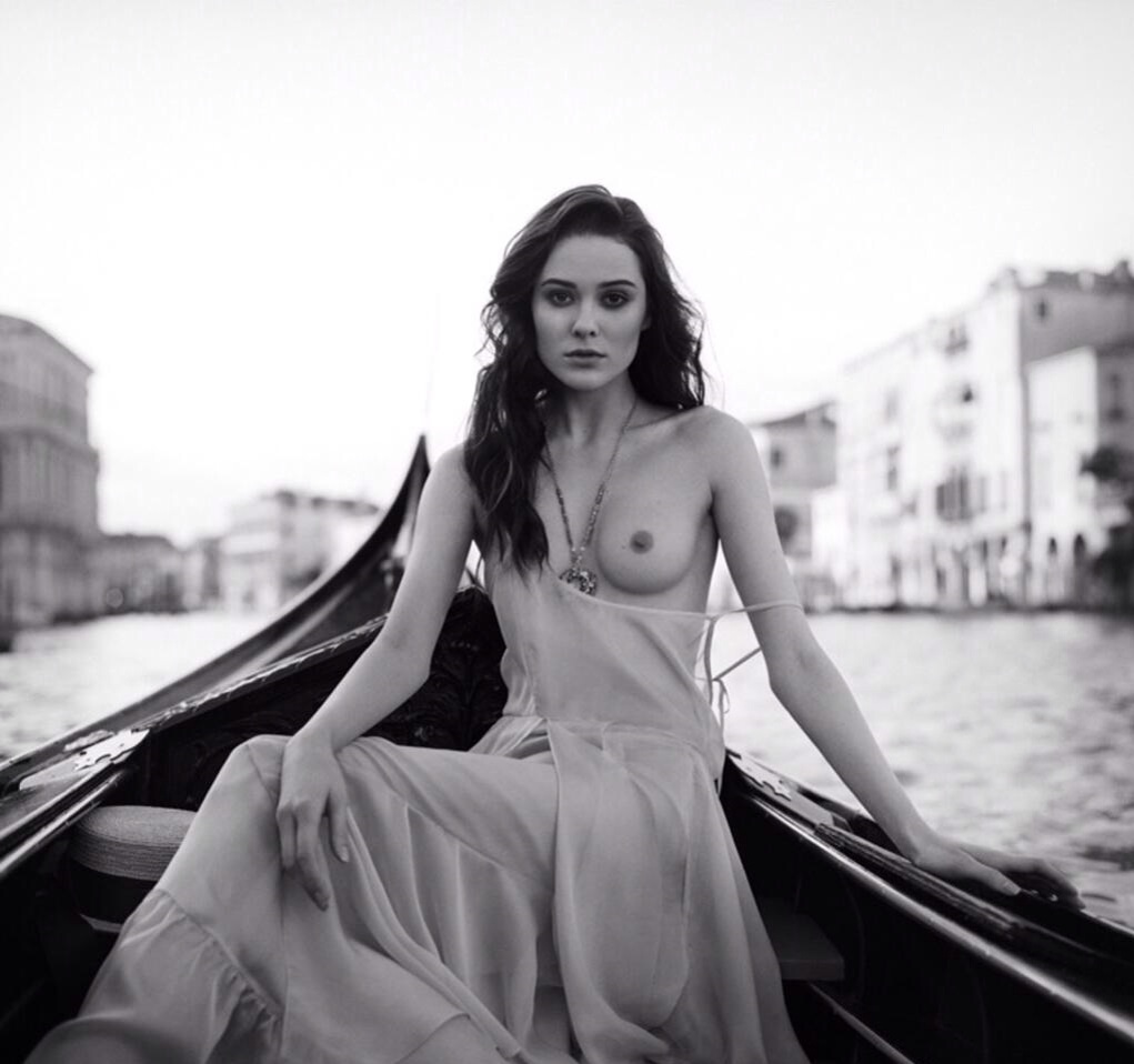 (by Ruslan Lobanov)