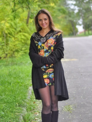 Gorgeous babe