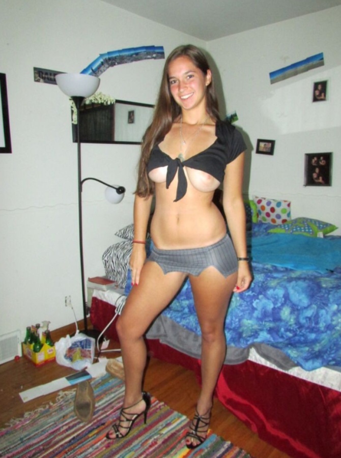 Gorgeous babe