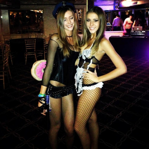 Hot club babes
