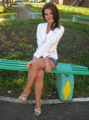 Gorgeous babe