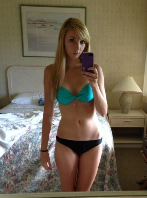 Gorgeous babe