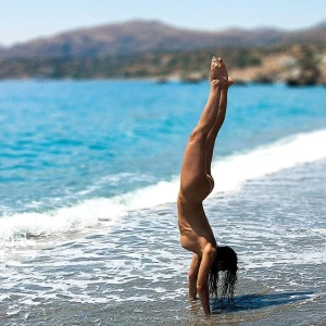 Beach Bod Show Off