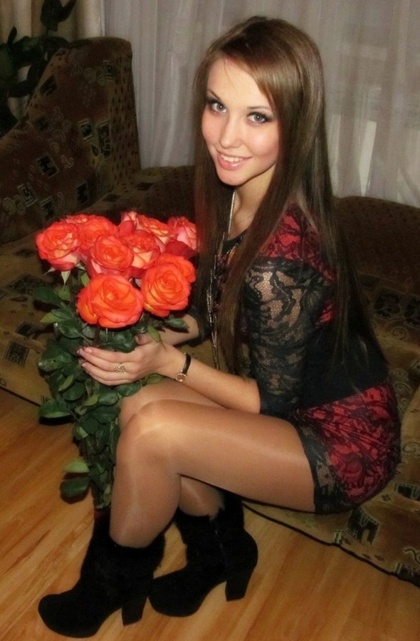 Gorgeous babe