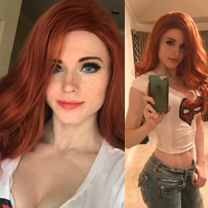 Super hot sexy redhead