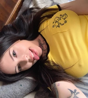 @itsmuimui is a lovely baby slut