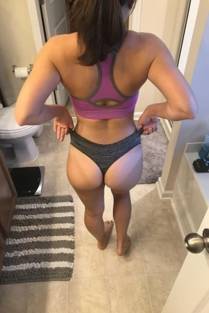 Booty hottie