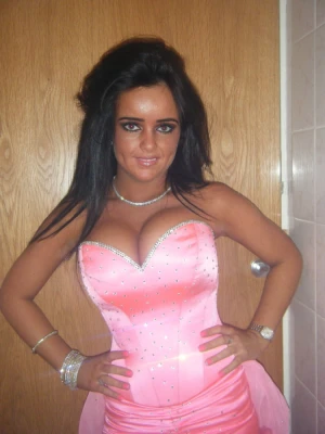 busty chav