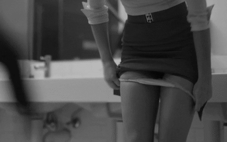 Panty off