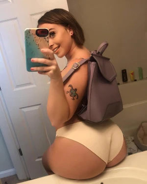 Cute Pawg