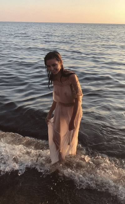 wet dress