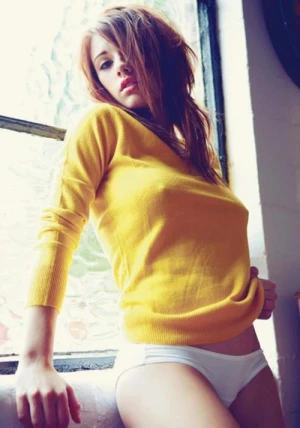 Sexy Teen Hottie Looks so Cute with her Perky Nipples