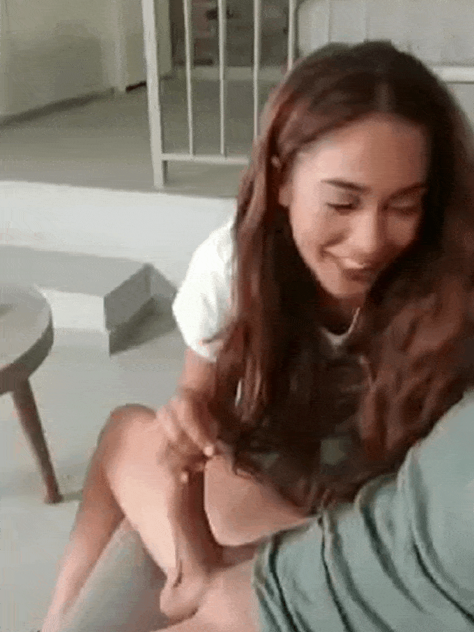 Babe Play with her Friends Cock 1