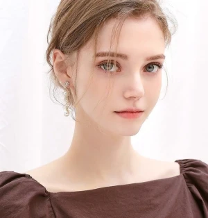 Chuu Chloe