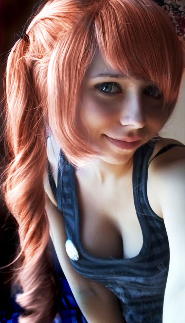Teeny boobs
