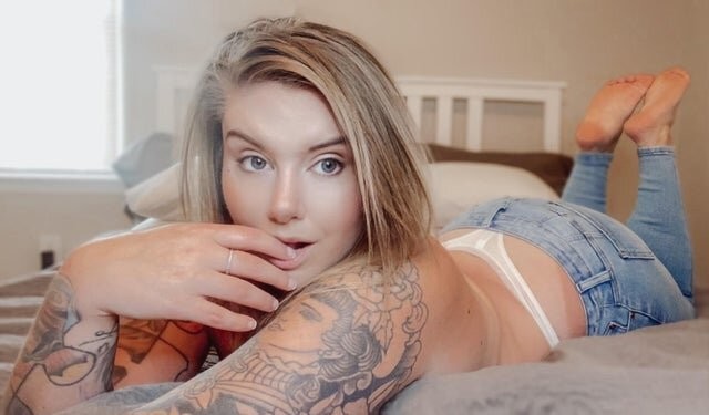 The pose