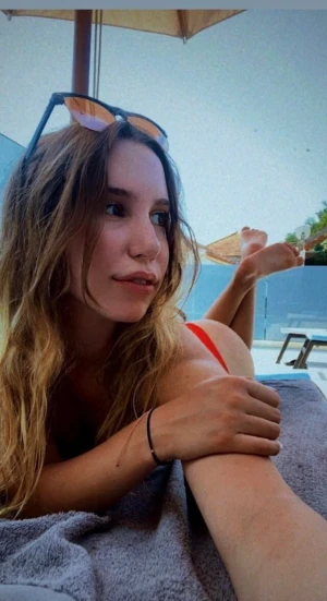 The pose
