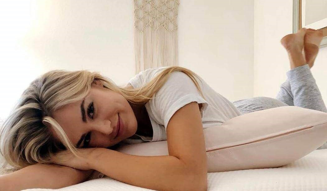 The pose