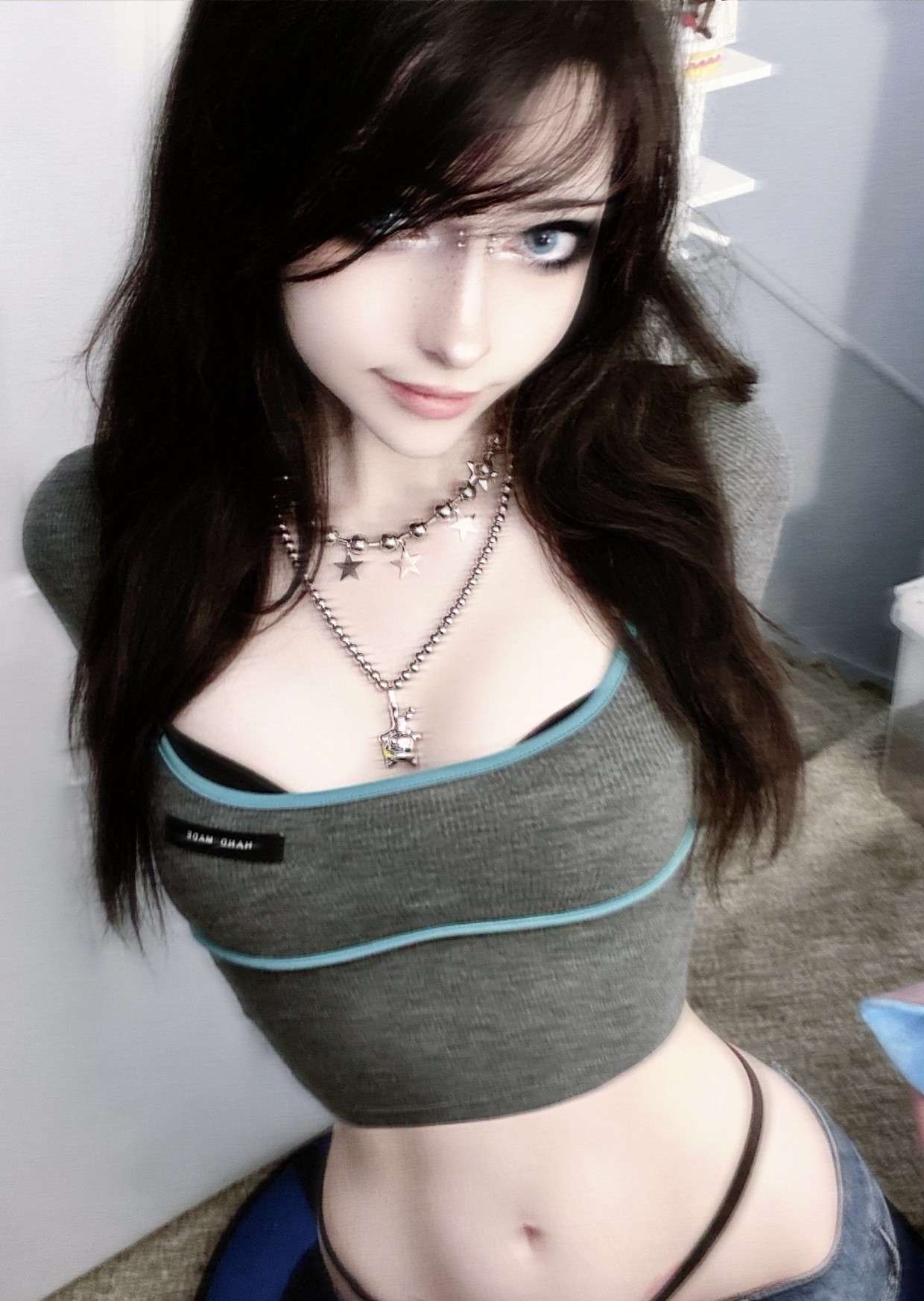 Petite Slut Alice • Booplesnoot 2
