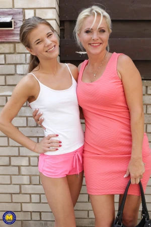 Sarah & Kathy