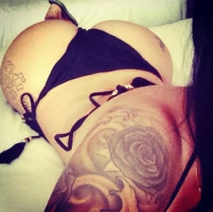 Hot amateur ex-girlfriend picture featuring lovely spanish rack