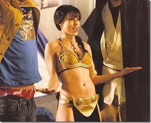 Kristen Bell as Leia
