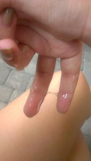 wet fingers