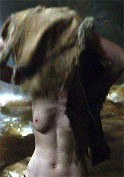 Rose Leslie