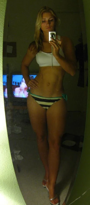 assart:# 1 source on the beautiful woman # You Like the Girls ? Go to here  # follow me # Send me your pics #