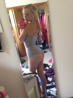 Hot blonde teen selfie ass